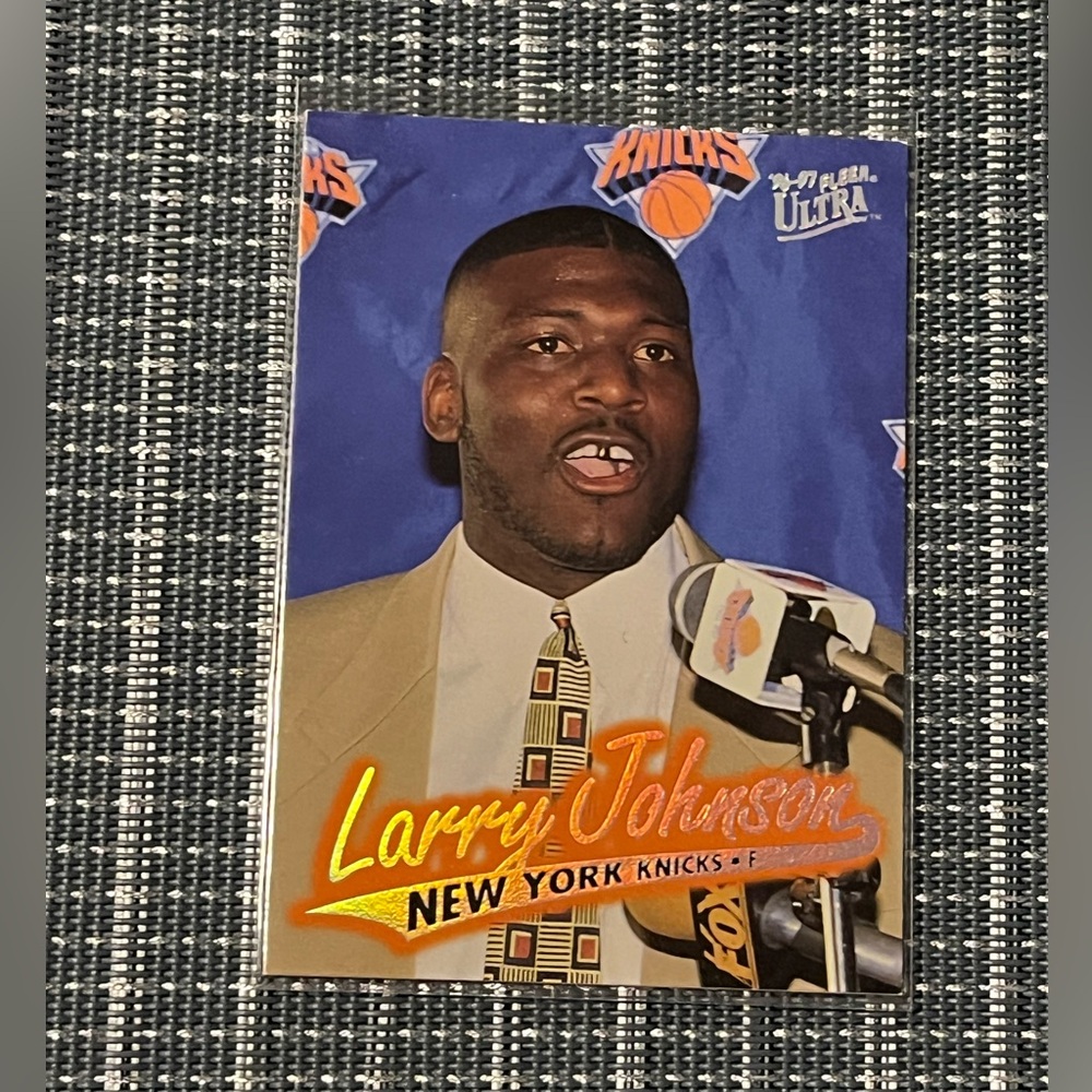 Larry Johnson 🏀 1996-97 Ultra Rookie RC Basketball Sports Trading Card #73